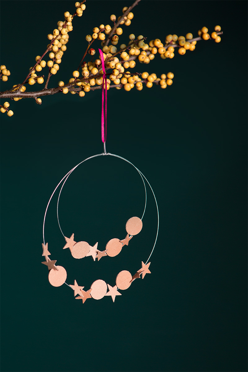 Pequeños anillos decorativos sencillos para Navidad. Pequeños anillos decorativos sencillos para Navidad.