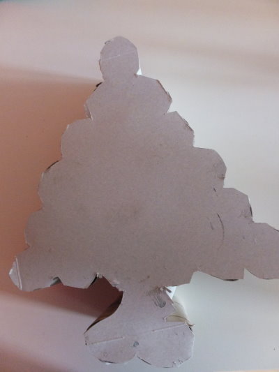 Haga calendarios de adviento con rollos de cartón utilizando materiales cotidianos