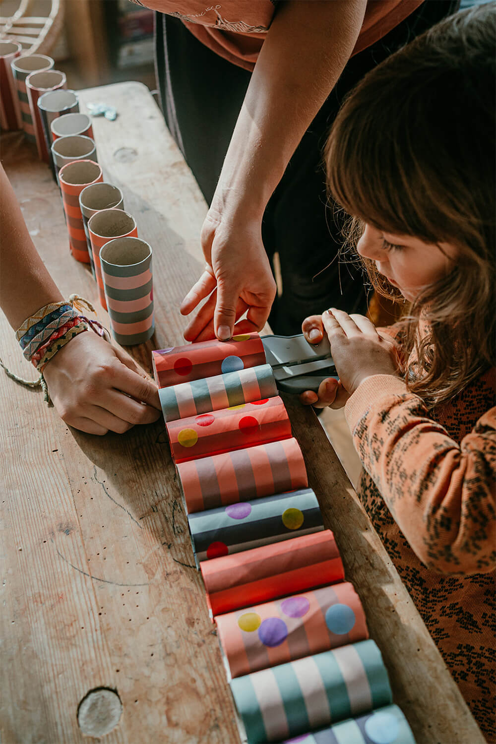 Upcycling X-Mas: haz calendarios de adviento con rollos de papel higiénico Upcycling X-Mas: haz calendarios de adviento con rollos de papel higiénico