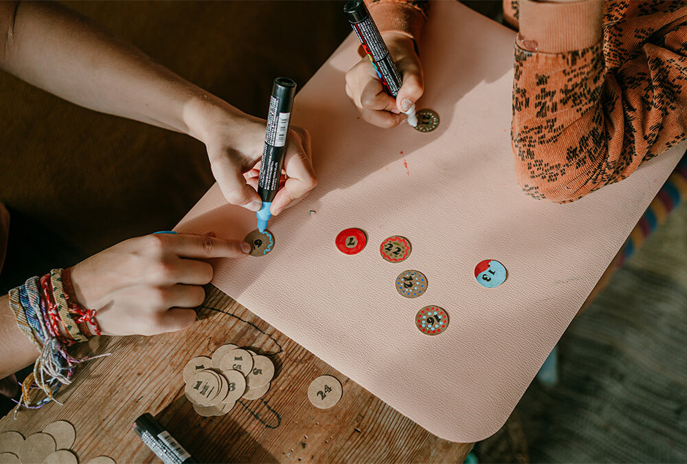 Upcycling X-Mas: haz calendarios de adviento con rollos de papel higiénico Upcycling X-Mas: haz calendarios de adviento con rollos de papel higiénico