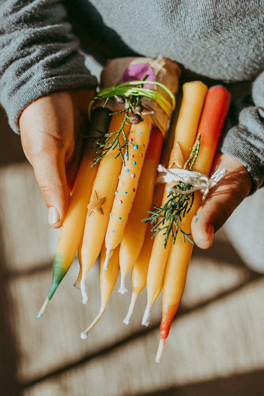 Hacer velas con niños: ¡Así de divertido es! Hacer velas con niños: ¡Así de divertido es!