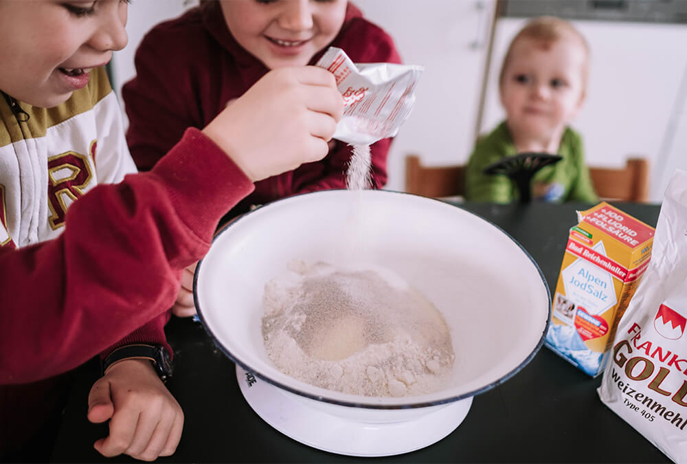 ¡Haz tu propia masa con un divertido truco de gelatina! ¡Haz tu propia masa con un divertido truco de gelatina!