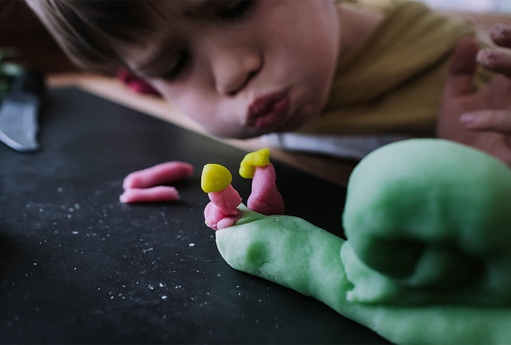 ¡Haz tu propia masa con un divertido truco de gelatina! ¡Haz tu propia masa con un divertido truco de gelatina!