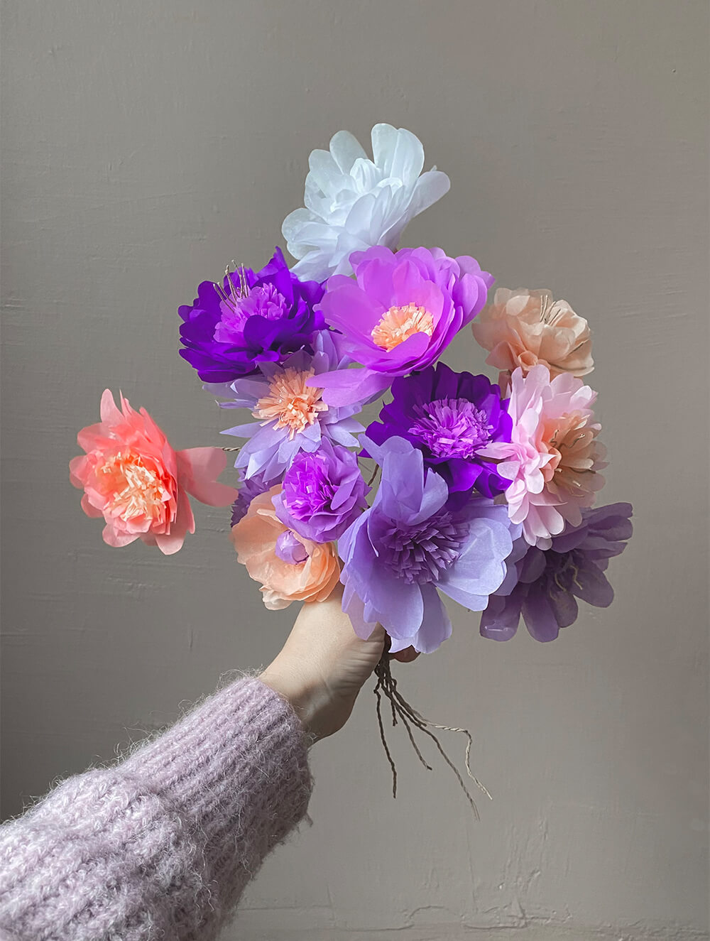 Creando con papel: 50 ideas coloridas y consejos rápidos sobre materiales