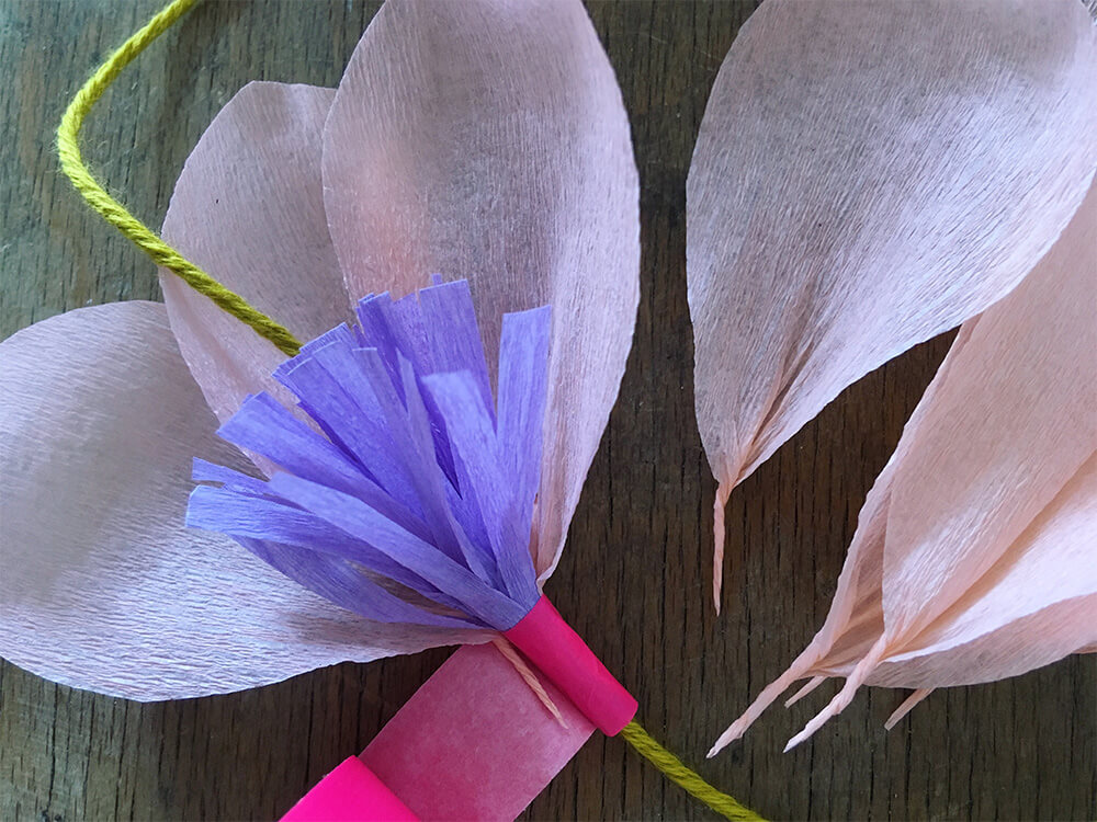 ¡Aloha a la potencia de dos! Creación paso a paso de guirnaldas de flores mágicas ¡Aloha a la potencia de dos! Creación paso a paso de guirnaldas de flores mágicas