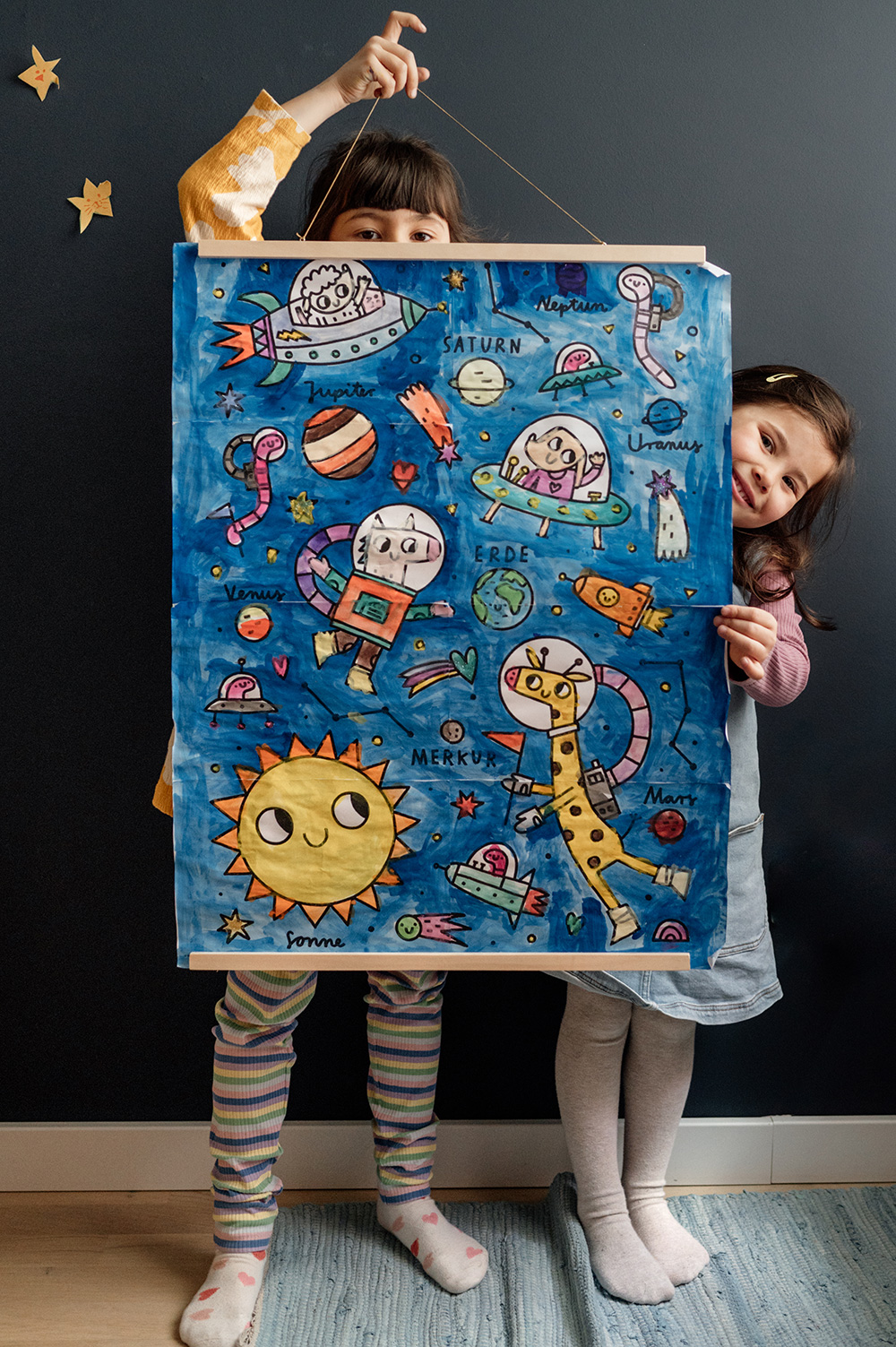 Mundos de pintura infinitos: nuestra pintura de colores espaciales ha llegado Mundos de pintura infinitos: nuestra pintura de colores espaciales ha llegado