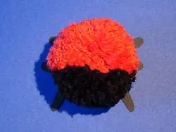 Mariquita con pompones Mariquita con pompones