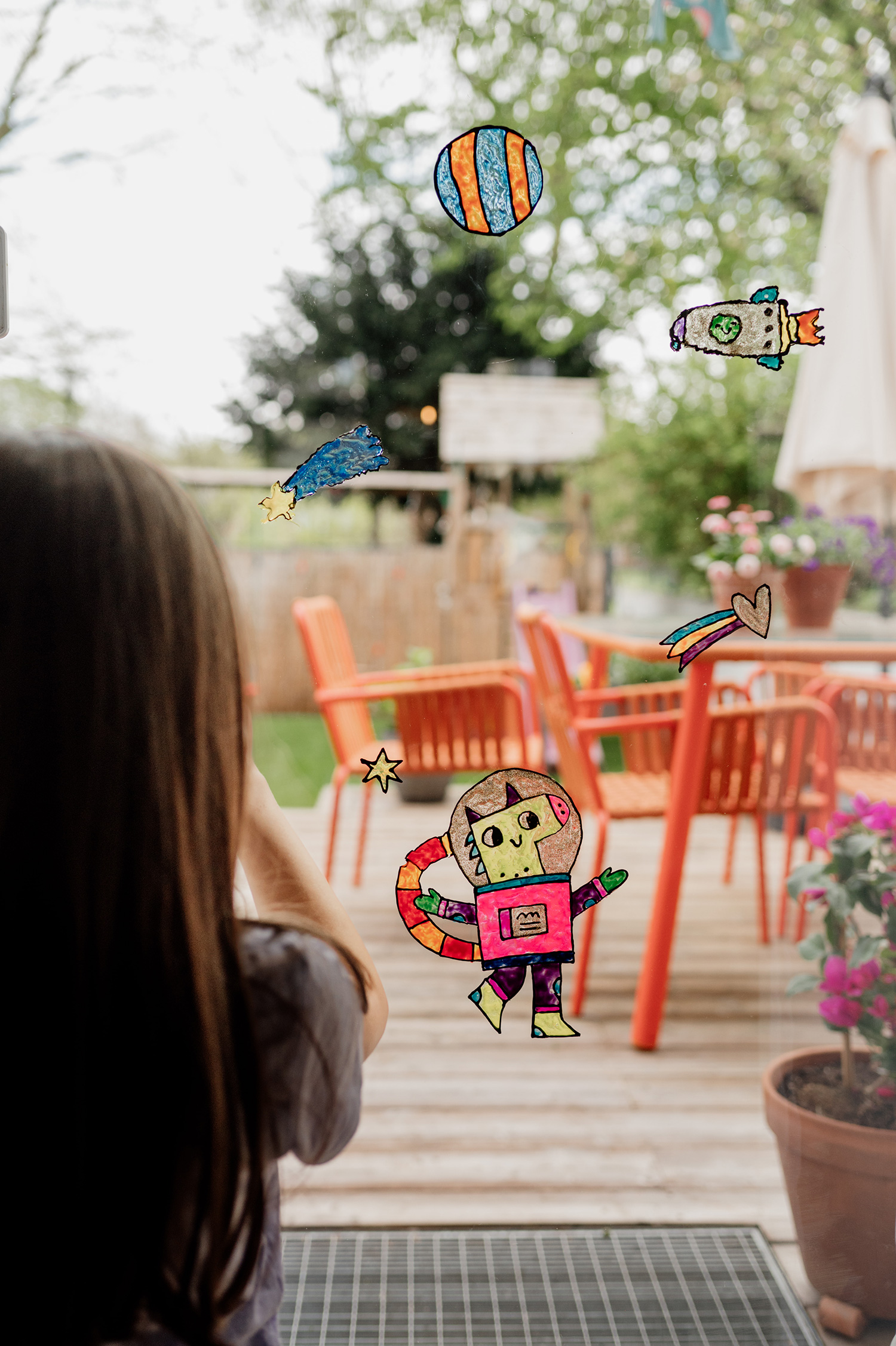 ¡Galácticamente bueno! Así es como se diseñan imágenes de ventanas con Window Color ¡Galácticamente bueno! Así es como se diseñan imágenes de ventanas con Window Color