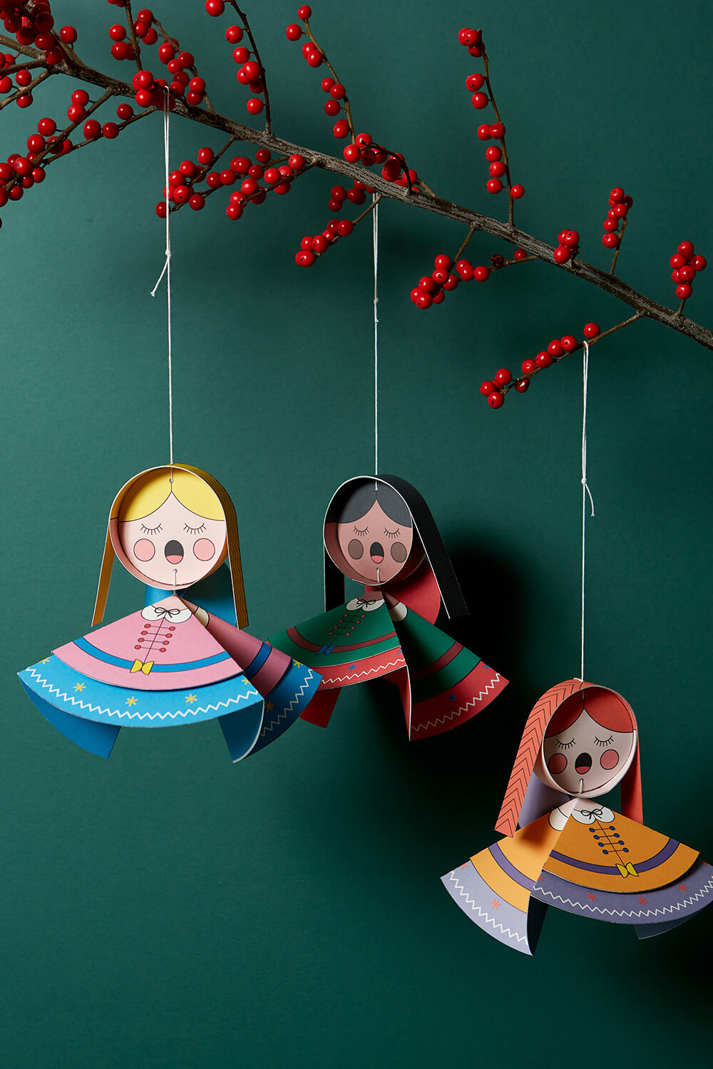 El juego de manualidades de 3 piezas Coro de Ángeles está de vuelta, ¡con una nueva apariencia! El juego de manualidades de 3 piezas Coro de Ángeles está de vuelta, ¡con una nueva apariencia!