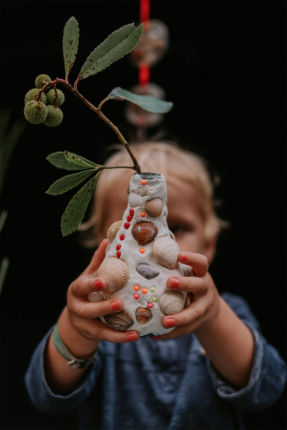 Encantadoramente sencilla: cerámica hecha con plastilina y tesoros navideños Encantadoramente sencilla: cerámica hecha con plastilina y tesoros navideños