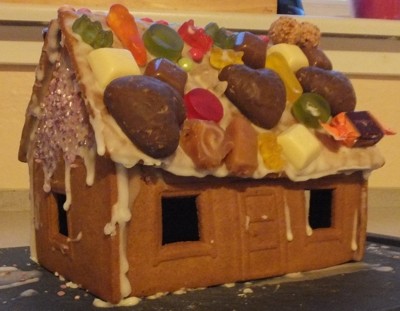 Kit de manualidades Casa crujiente para Navidad Kit de manualidades Casa crujiente para Navidad