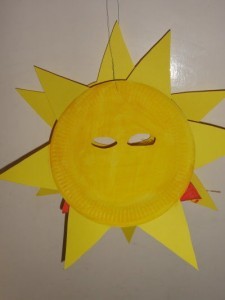 Linternas con platos de papel de última hora Linternas con platos de papel de última hora