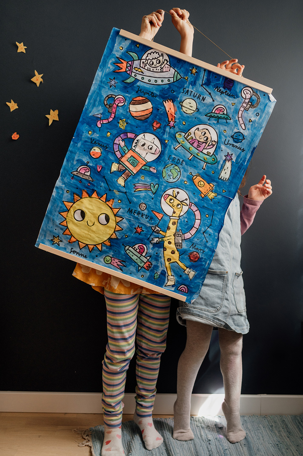 Mundos de pintura infinitos: nuestra pintura de colores espaciales ha llegado Mundos de pintura infinitos: nuestra pintura de colores espaciales ha llegado