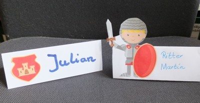 Tarjetas de lugar para la fiesta de cumpleaños de un caballero infantil Tarjetas de lugar para la fiesta de cumpleaños de un caballero infantil