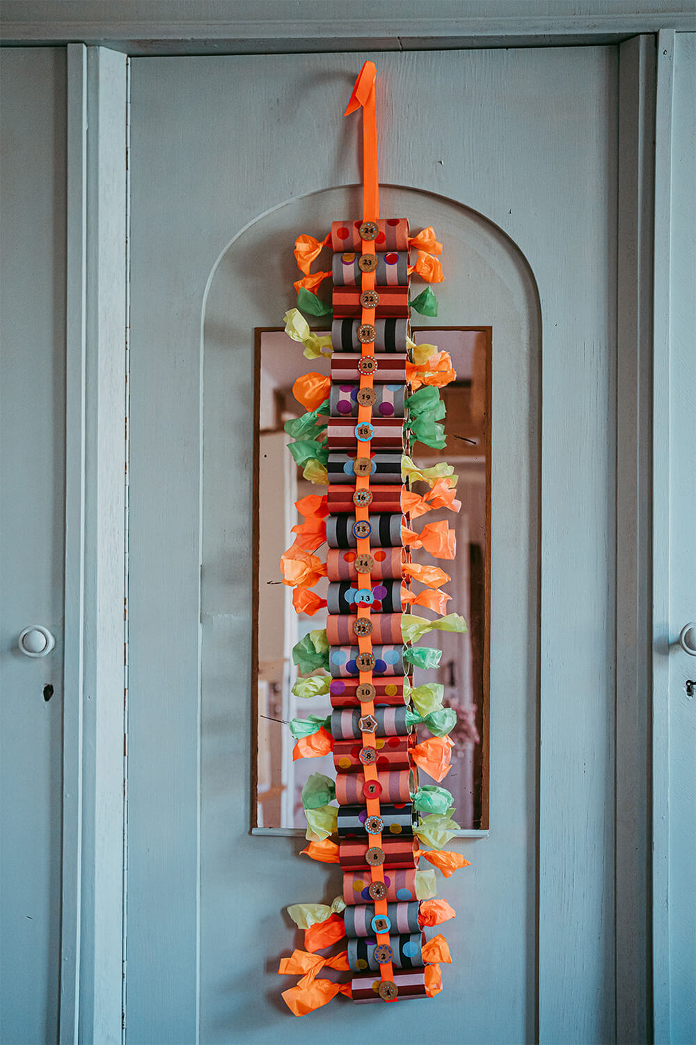 Upcycling X-Mas: haz calendarios de adviento con rollos de papel higiénico Upcycling X-Mas: haz calendarios de adviento con rollos de papel higiénico