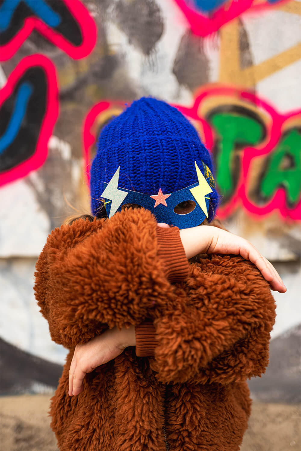 ¡BAM! Crea invitaciones de superhéroes